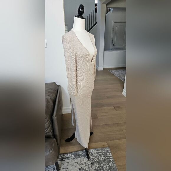 Nwot European reserved wrap long sleeve sweater dress - Picture 4 of 7